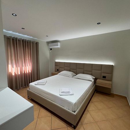 Garden Villa Apartments Saranda Extérieur photo