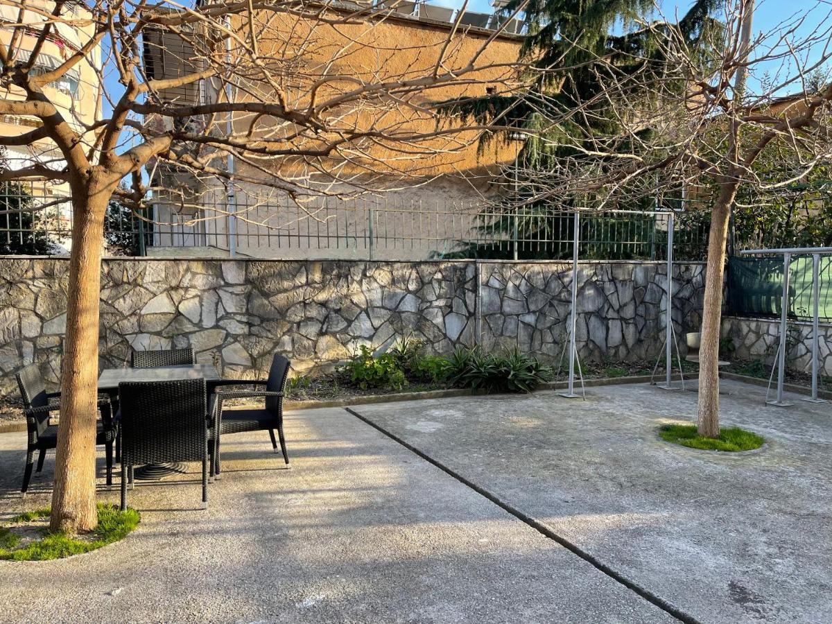 Garden Villa Apartments Saranda Extérieur photo