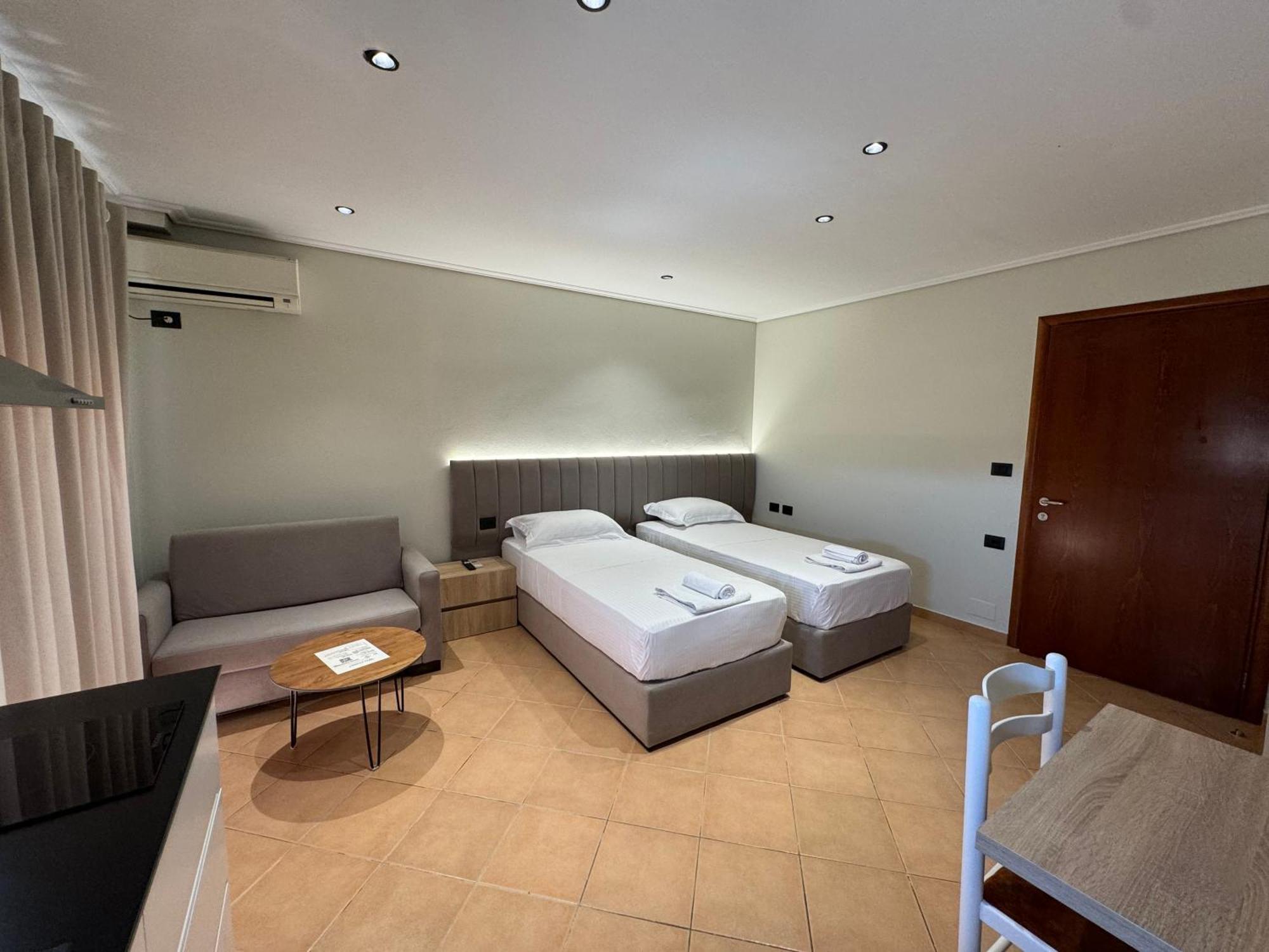 Garden Villa Apartments Saranda Extérieur photo