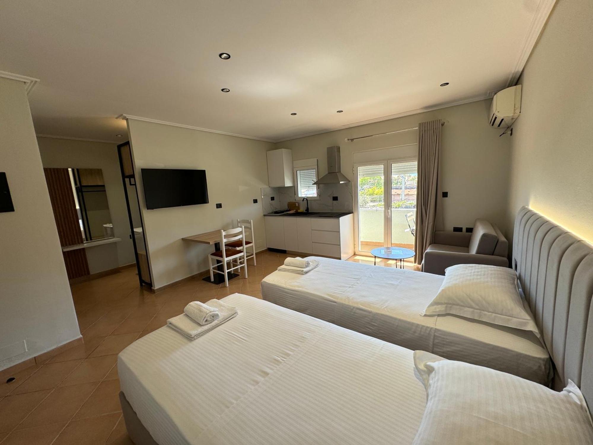 Garden Villa Apartments Saranda Extérieur photo